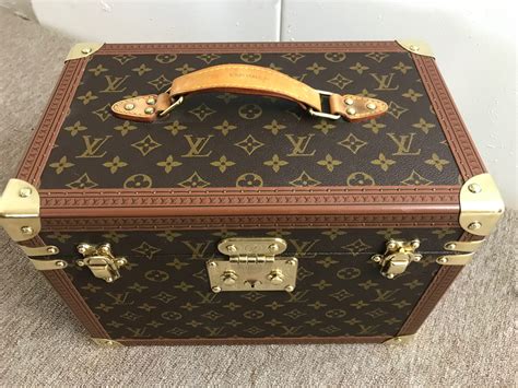 louis vuitton makeup travel case|louis vuitton hard makeup case.